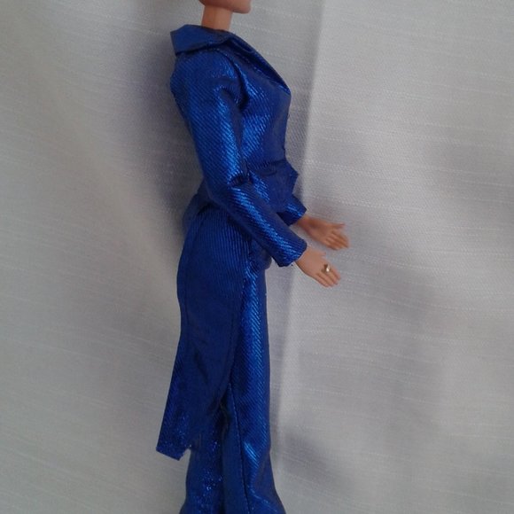 Barbie Dolls - Picture 8 of 16